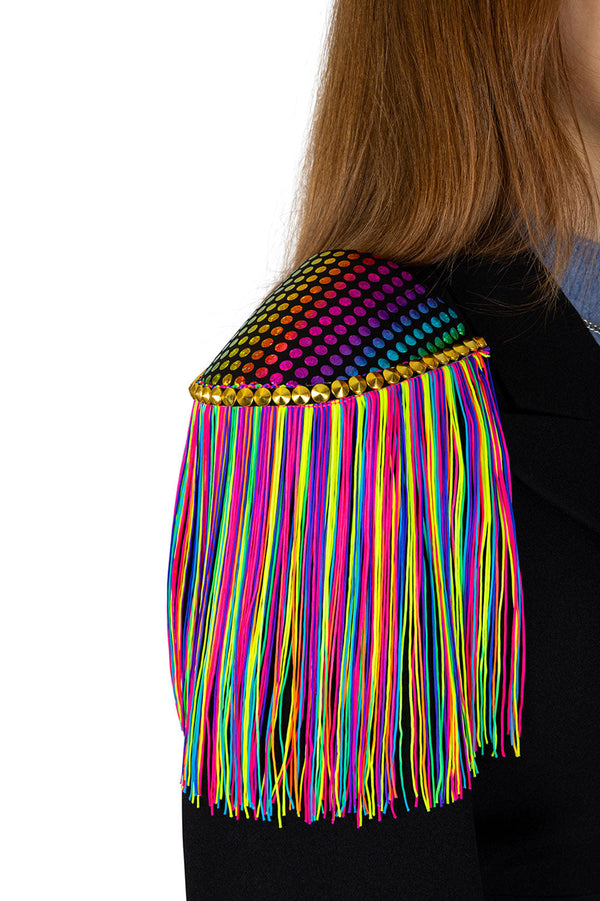 Epaulettes and shoulder pads