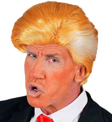 Pruik Mr. President voor heren, korte oranjeblonde pruik met hoge kuif, gedragen bij pak en rode stropdas