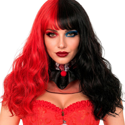 Pruik en hairextensions harlekijn voor dames detailopname – pruiken
