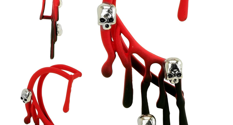 Oorcuff bloed en schedels in rood met zwarte druipers en drie zilverkleurige schedeltjes