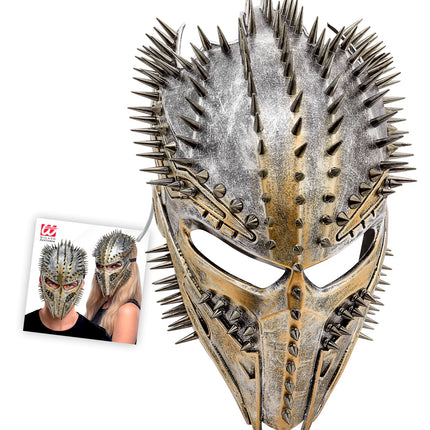 Alien masker predator met studs schuin van voren, stekelkam over de hele schedelkap