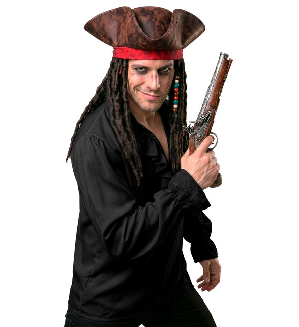 Jabot shirt zwart heren met wijde mouwen en kanten manchet, gedragen in piratenlook
