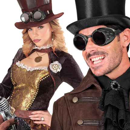 Zwarte aviator bril met donkere glazen gedragen bij een hoge hoed in steampunkstijl