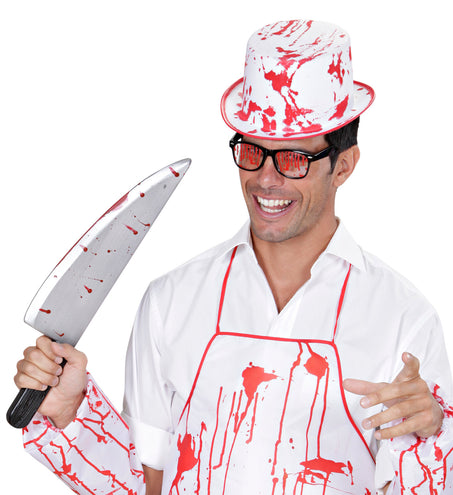 Man draagt bril met bloeddruppels bij een bloederige slagerlook voor Halloween