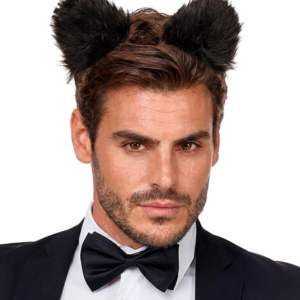 Haar clips kat oortjes detailopname – accessoires