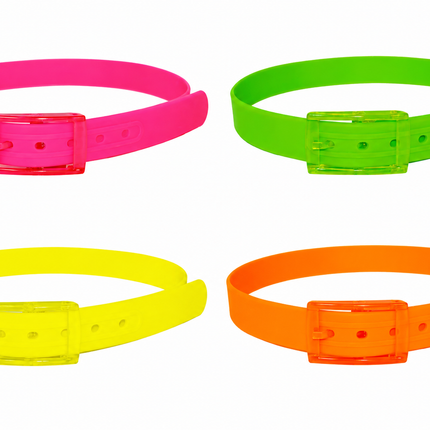 Fluo roze riem afgebeeld naast neon gele, groene en oranje kleurvarianten