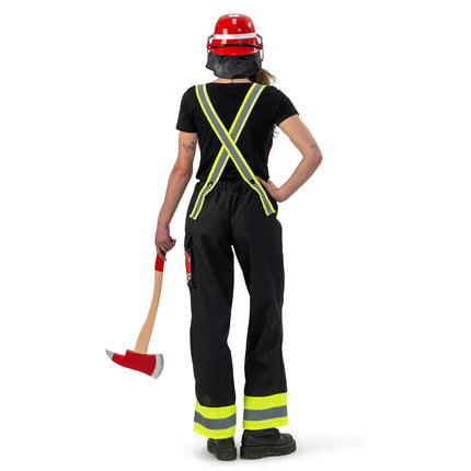 Achterkant brandweerbroek met geel-grijze reflectiebanden die in een X-vorm over de rug kruisen