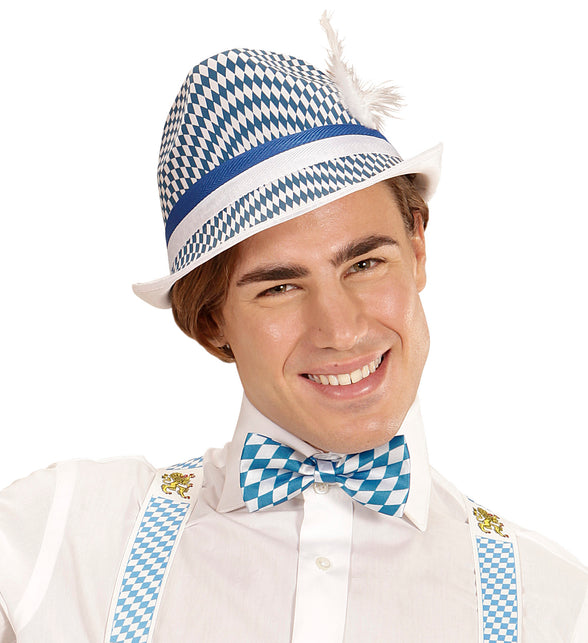 Beiers strikje blauw-wit gedragen op een wit hemd bij een Oktoberfest-look