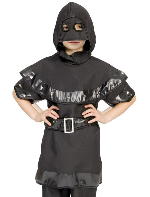 Beul kostuum kind in zwart met kap met kijkgaten, cape met studs en riem met gesp voor Halloween