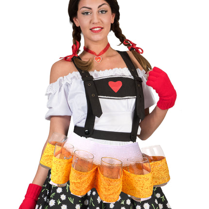 Biergordel voor 6 drankjes in geel met bierprint, gedragen om de heupen bij een Oktoberfest-outfit