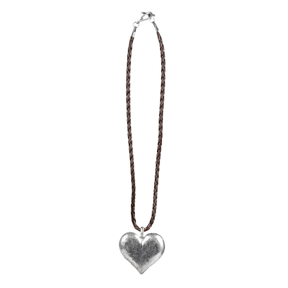 Ketting Liebling met zilverkleurig hart van 5 bij 5 cm aan bruin gevlochten koord