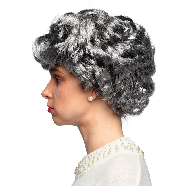 Boland Pruik Queen Elizabeth oma