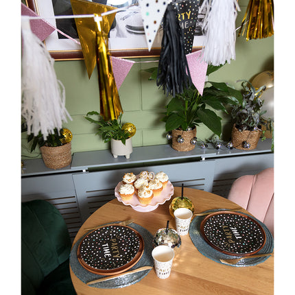 Boland Set 8 papieren bordjes 'Party time'