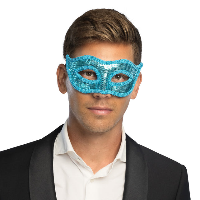 Venetiaans oogmasker met pailletten voor heren, gedragen bij zwart pak met wit hemd