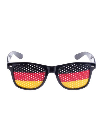 Bril Duitsland met zwart montuur en glazen in zwart, rood en goudgeel met witte gaatjes, voor een voetbalavond