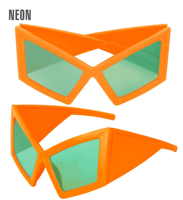 Bril oversized neon oranje met hoekig vlindervormig montuur en groengetinte glazen, voor- en zijaanzicht