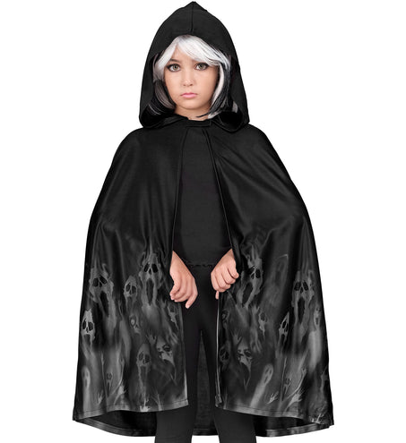 Cape geest zwart 75 cm over zwarte kleding, print die naar boven toe in het zwart vervaagt