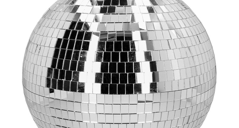 Discobal zilver met mozaïek van spiegeltjes en metalen ophangoog voor een discofeest