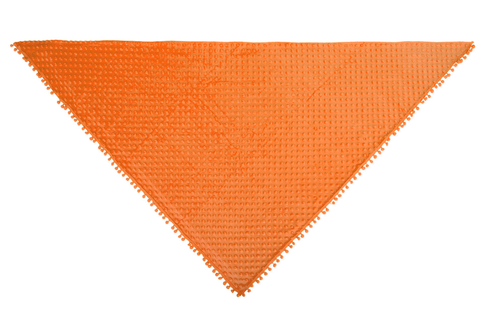 Driehoek sjaal Bubble in feloranje, brede driehoekvorm met kleine pompons langs de onderrand