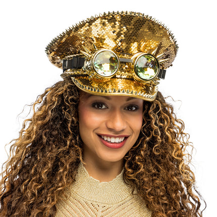 Galactic festival pet met pailletten en partybril met facetglazen, op het hoofd gedragen voor een festival