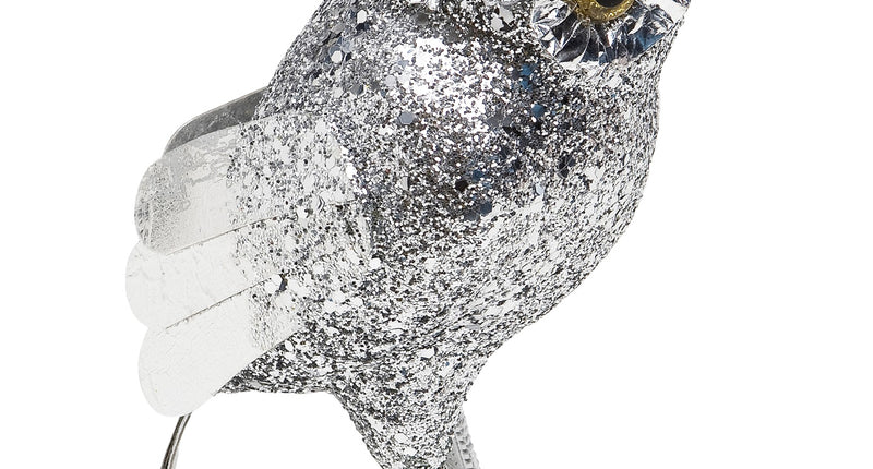 Glitter uil zilver als staand beeldje met goudgele ogen, foliekraag, metallic vleugels en poten, decoratie voor oud en nieuw