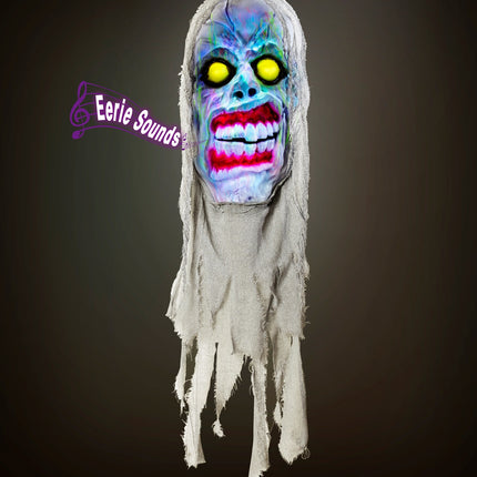 Hangende demon met kleurwisselend licht die griezelgeluiden maakt tegen een donkere achtergrond voor Halloween
