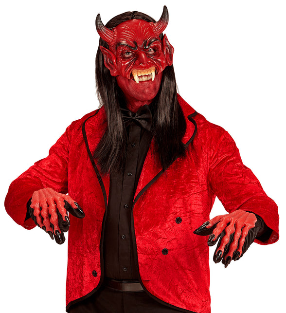 Kinloos masker duivel rood gedragen door heer met rood colbert op Halloween