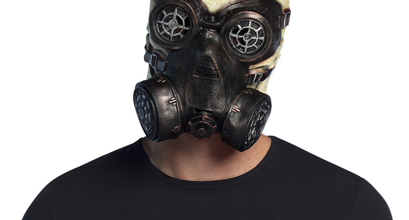 Latex hoofdmasker Gas skull met vergeelde schedel en bruin gasmasker, gedragen door man, voor Halloween
