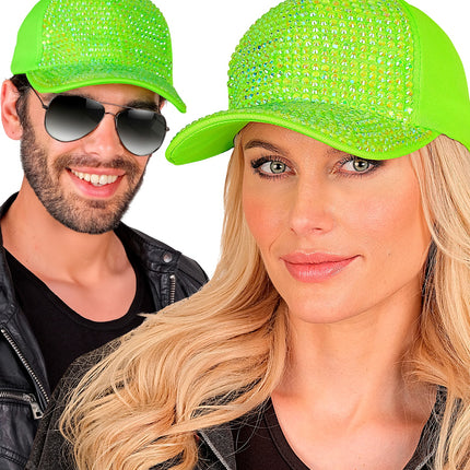 Neongroene glitterpet gedragen door dame en heer op een discofeest