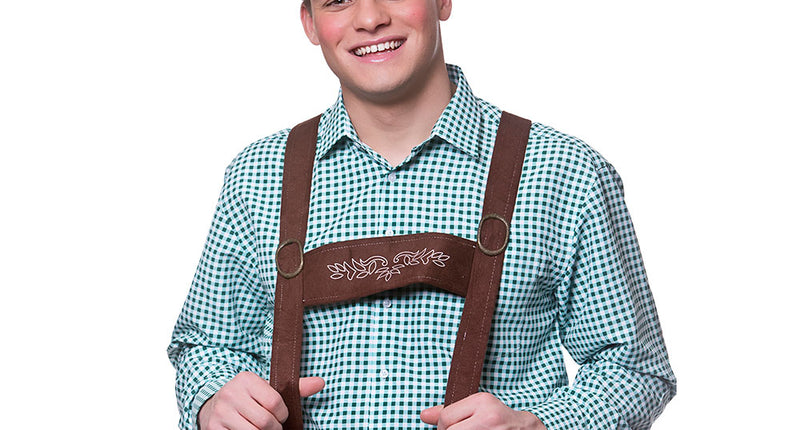 Oktoberfeest bretels Jannes in bruin, gedragen over een groen geruite blouse op Oktoberfest