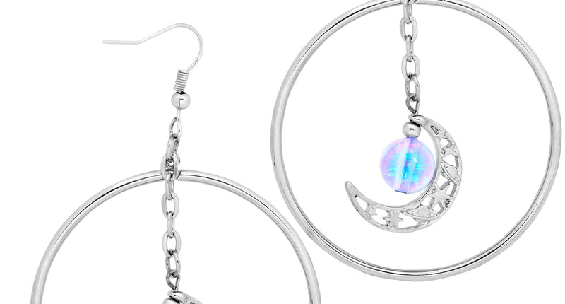 Oorbellen mystiek dames: zilverkleurige ringen met maansikkel en blauwpaarse parel