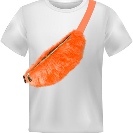 Oranje pluche heuptasje schuin over de schouder gedragen op een wit shirt, voor Koningsdag
