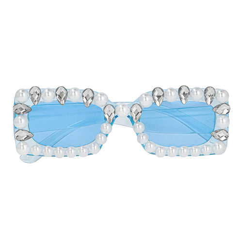 Partybril Pearl diva vooraanzicht met blauwe glazen, parelrand en druppelvormige steentjes