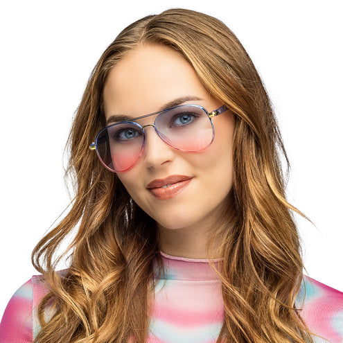 Partybril Shade blauw pilotenmodel met roze verloopglazen, gedragen door een vrouw met lang haar