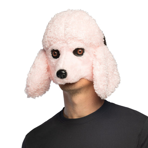 Pluchen halfmasker roze poedel gedragen door een man, met krullende hangoren en zwarte neus