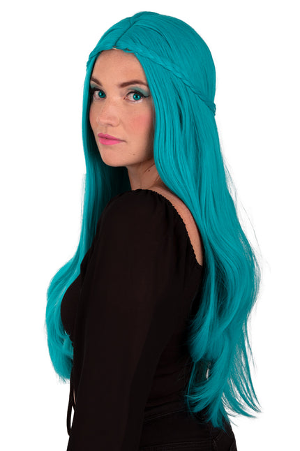 Pruik Eowyn turquoise, lang egaal turquoise haar met smalle vlecht over de kruin, voor een themafeest