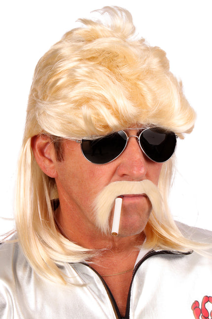 Pruik Jeffrey blond met matje, kort volume bovenop en lange lokken in de nek, voor een jaren 80-feest