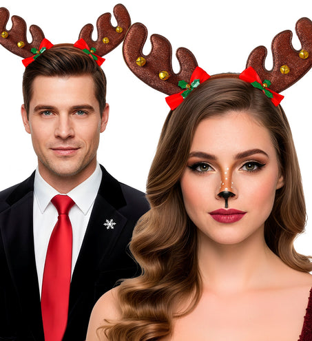 Rendierhoorntjes diadeem gedragen door een man en een vrouw tijdens een kerstborrel