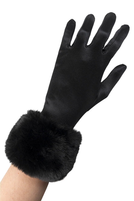Satijnen handschoenen zwart met brede pluizige bontmanchet, 29 cm, gedragen aan de hand