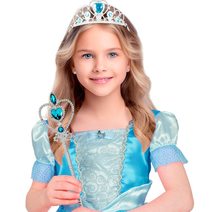 Toverstaf sneeuw prinsessen vastgehouden door meisje, hartvorm met turquoise steen