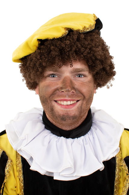 Trevira kraag wit piet met brede witte ruches, gedragen om de hals bij een pietenoutfit voor Sinterklaas