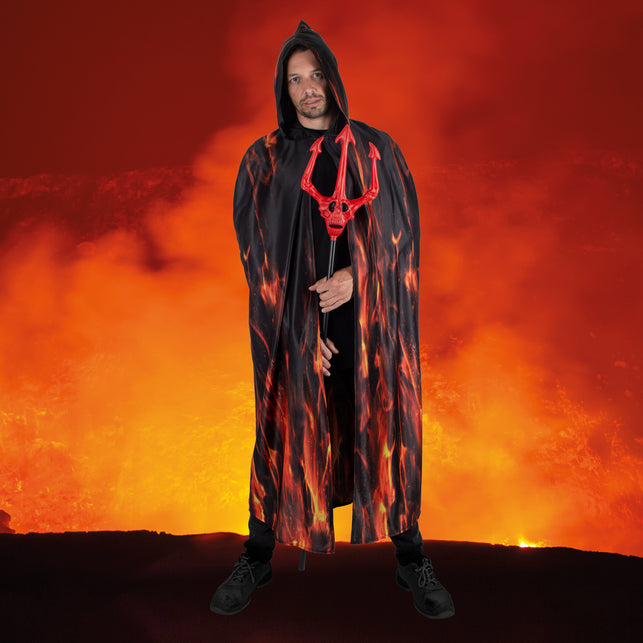 Vurige demonen cape volwassenen tegen een lava-achtergrond, zwart met rood-gele vlammen