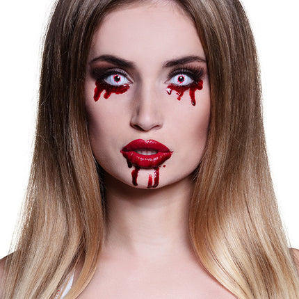 Weeklenzen Bloodshot gedragen door model met rode schmink onder de ogen voor Halloween