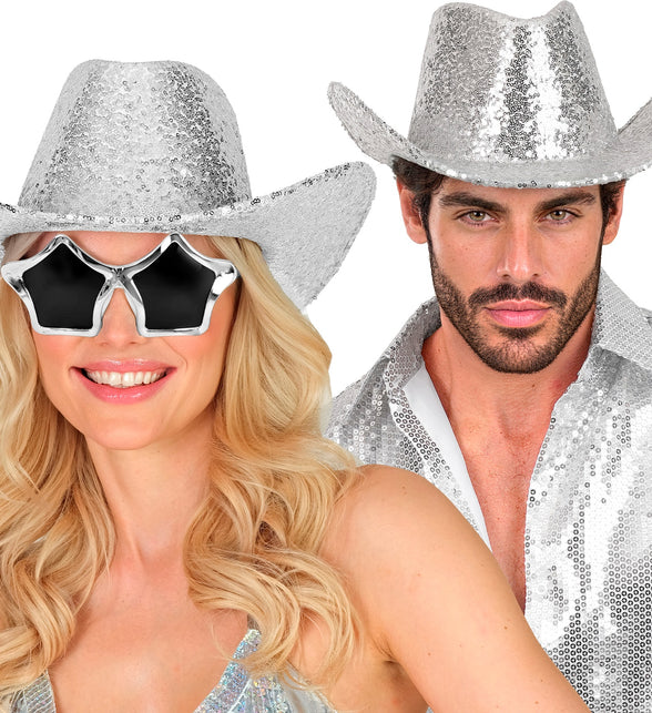Zilveren cowboyhoed met pailletten gedragen door dame en heer op een discofeest