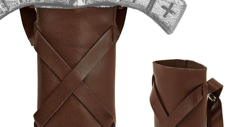 Zwaard holster bruin kunstleer met kruislingse banden, aan een riem met verkleedzwaard erin