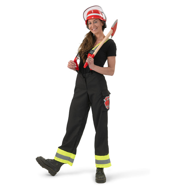 Zwarte brandweerbroek voor dames met klepzak en brandweerembleem op het bovenbeen