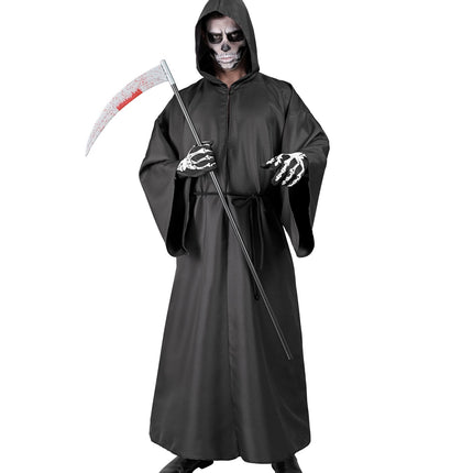 Zwarte grimreaper mantel met brede mouwen en in de taille geknoopt koord, gedragen door heer