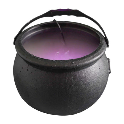 Zwarte kookpot met misteffect en opstaand hengsel, roze paarse gloed over de rand