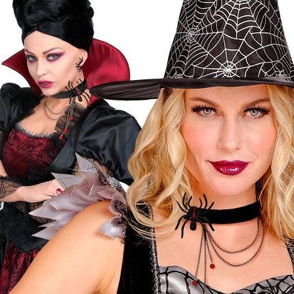 Zwarte spinnen choker gedragen bij een heksen- en vampierlook op een griezelfeest